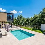 Casa Mia By Istrialux Βίλα