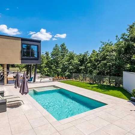Casa Mia By Istrialux Villa