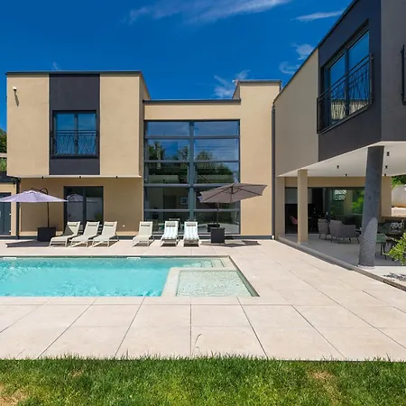 Casa Mia By Istrialux *